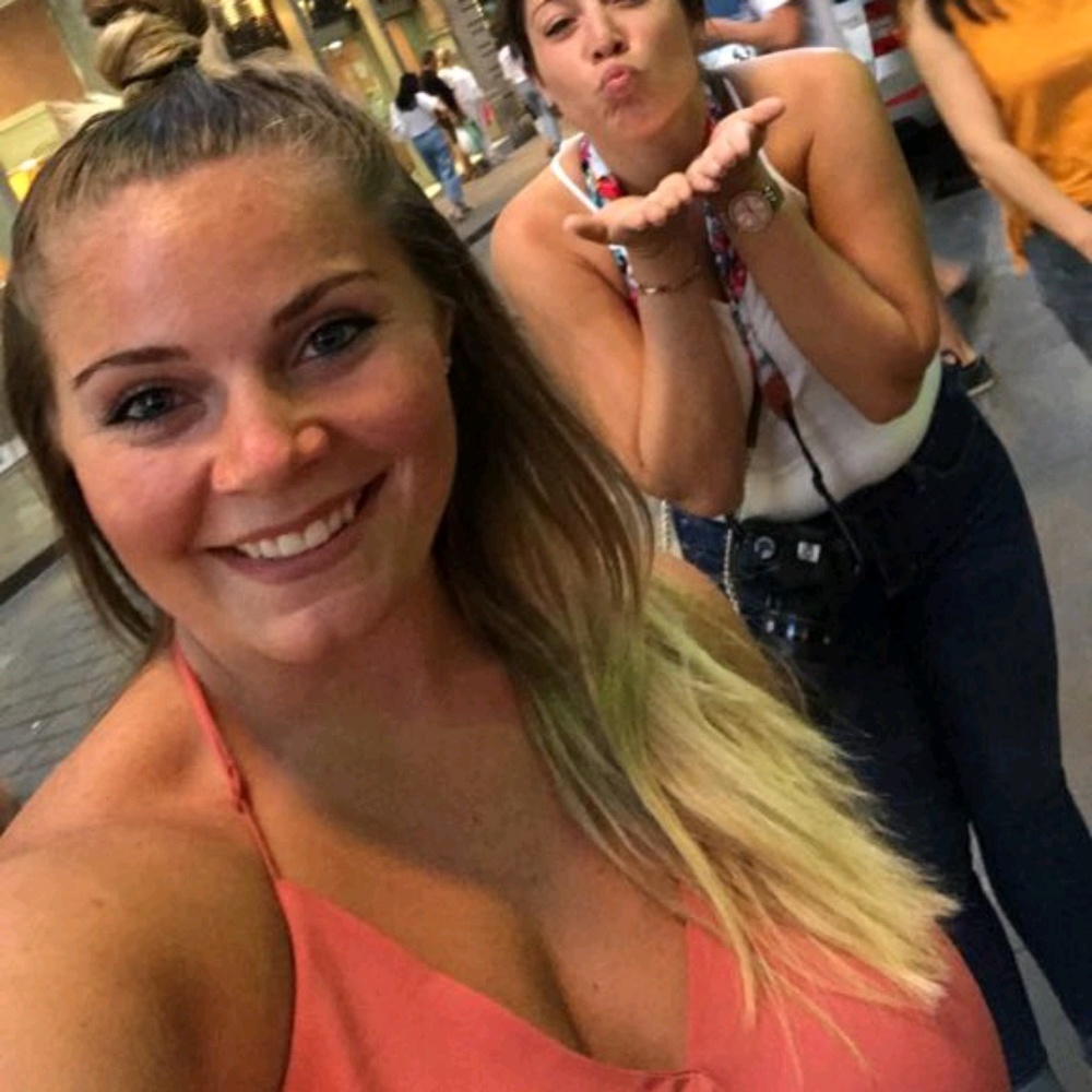 Meet your Posher, Allie